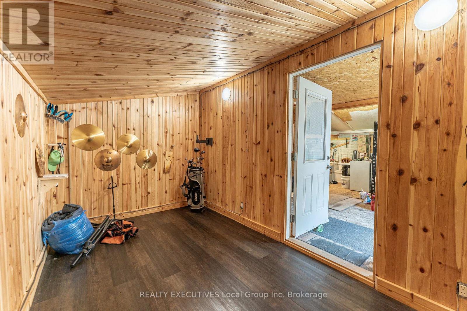 408 NIPISSING STREET - Image 31