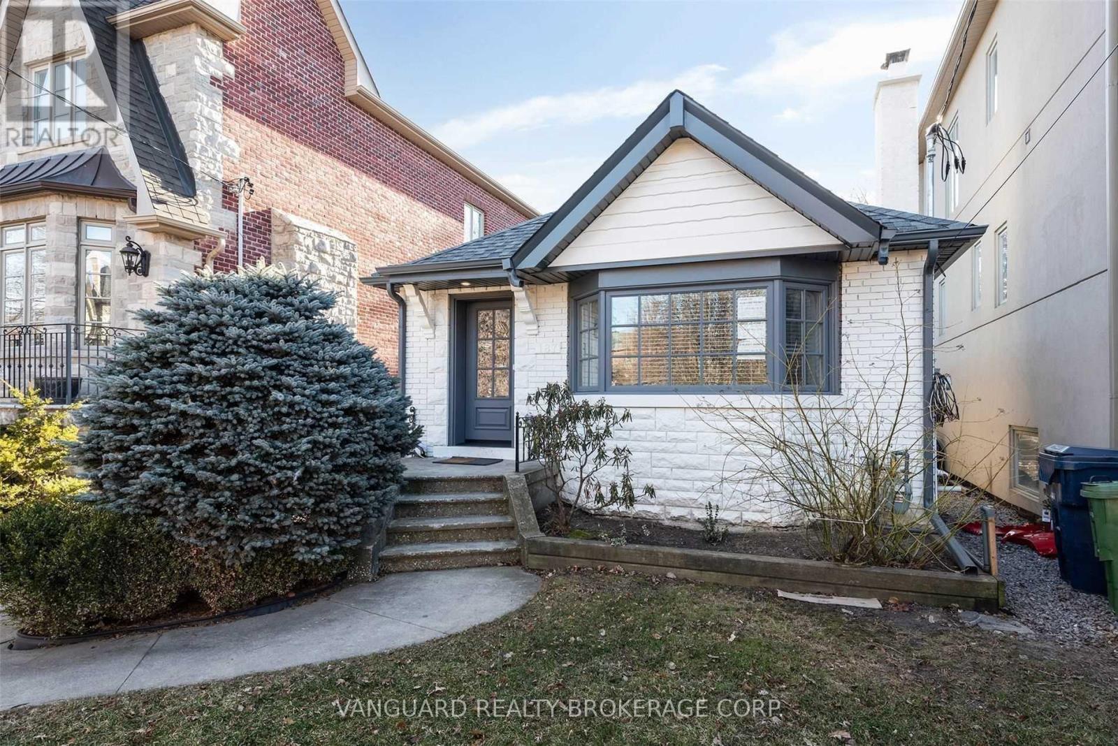 Photo of 187 Brooke Avenue