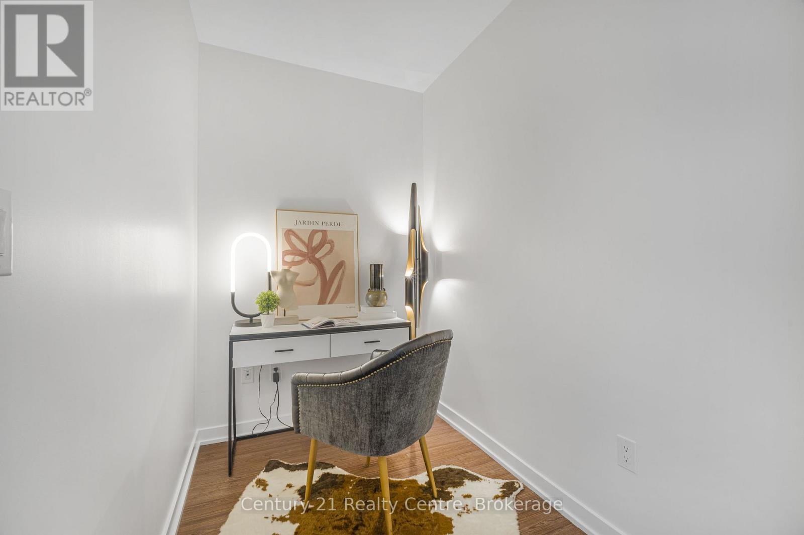 #3307 21 ICEBOAT TERRACE - Image 6