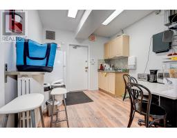 1184 Eglinton Avenue W, Toronto, ON M6C2E3 Photo 10