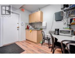 1184 Eglinton Avenue W, Toronto, ON M6C2E3 Photo 11
