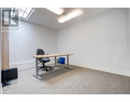 1184 Eglinton Avenue W, Toronto, ON M6C2E3 Photo 15