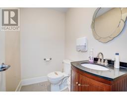 1184 Eglinton Avenue W, Toronto, ON M6C2E3 Photo 21