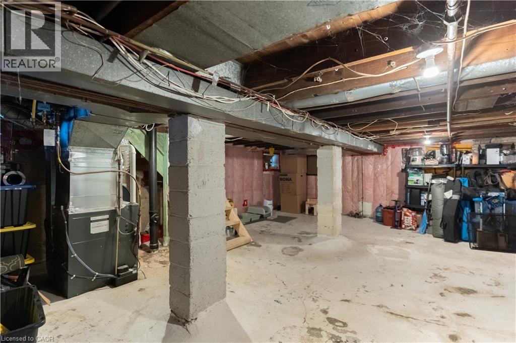 124 BALSAM Avenue N - 45