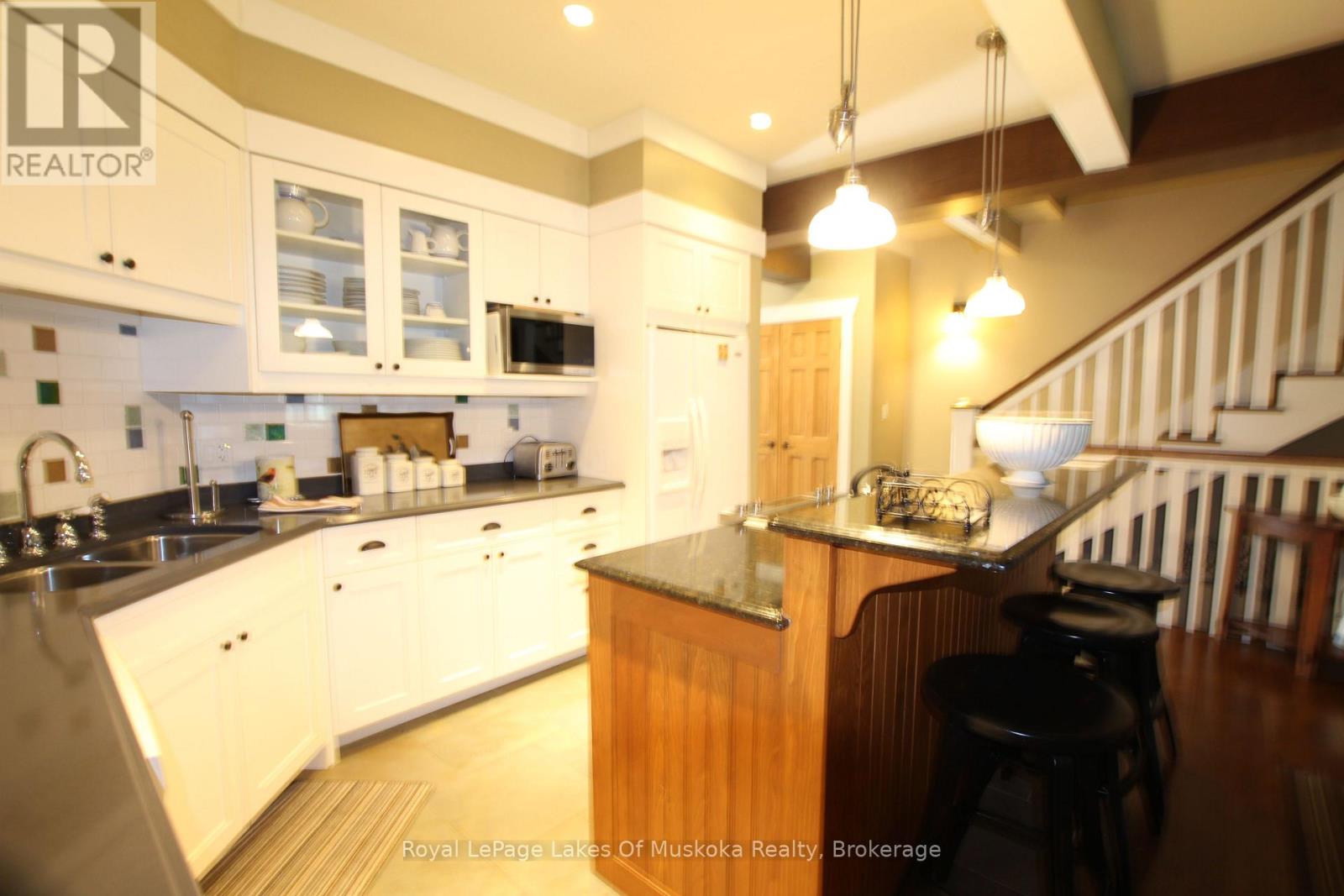 #V3, W8 1020 BIRCH GLEN ROAD - Image 15