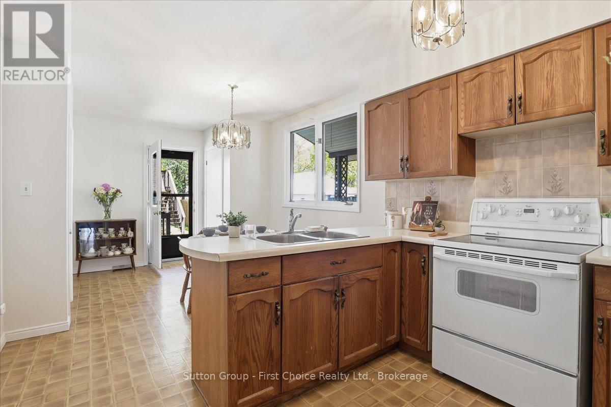 49 WELL STREET - 17