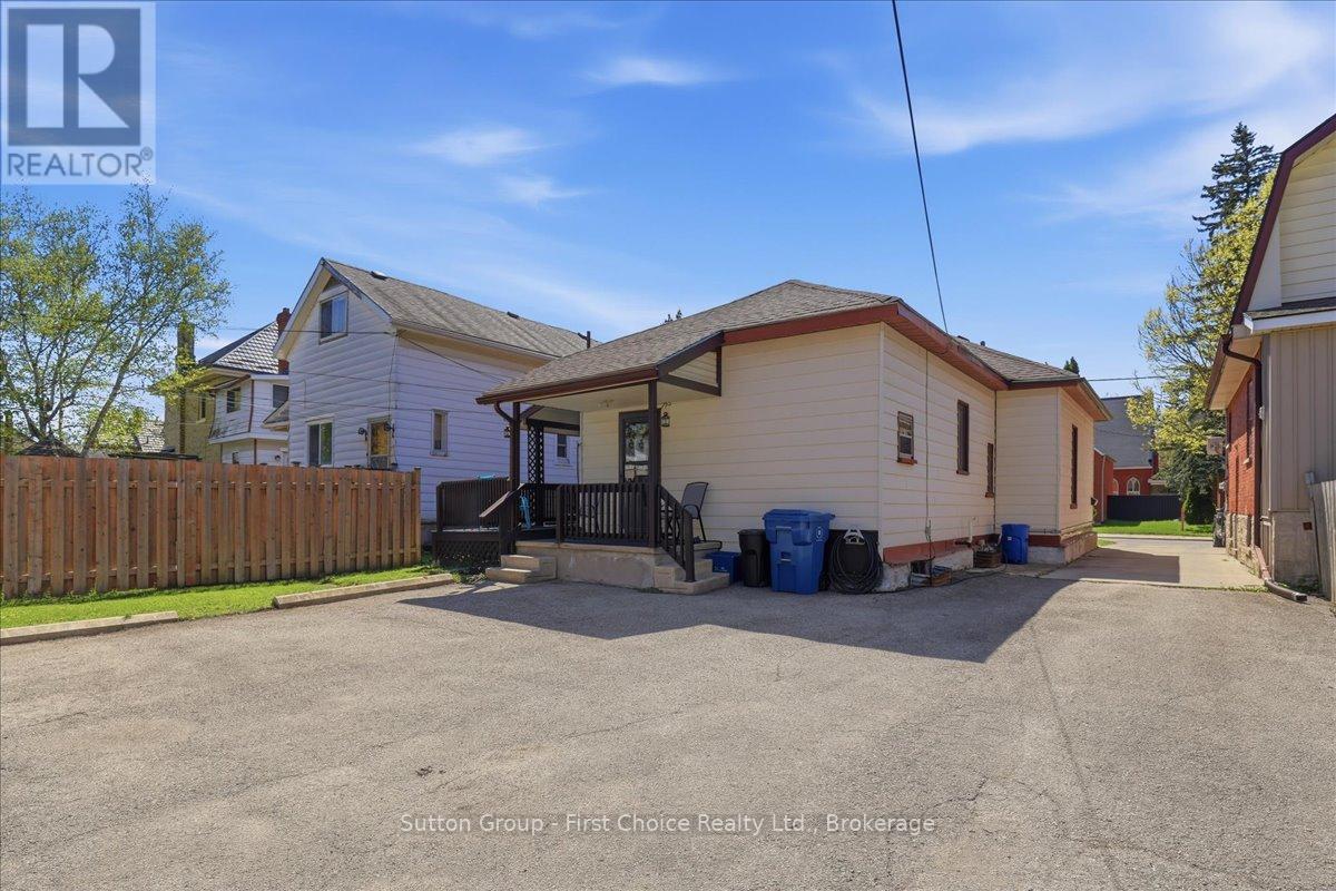 49 WELL STREET - Image 33
