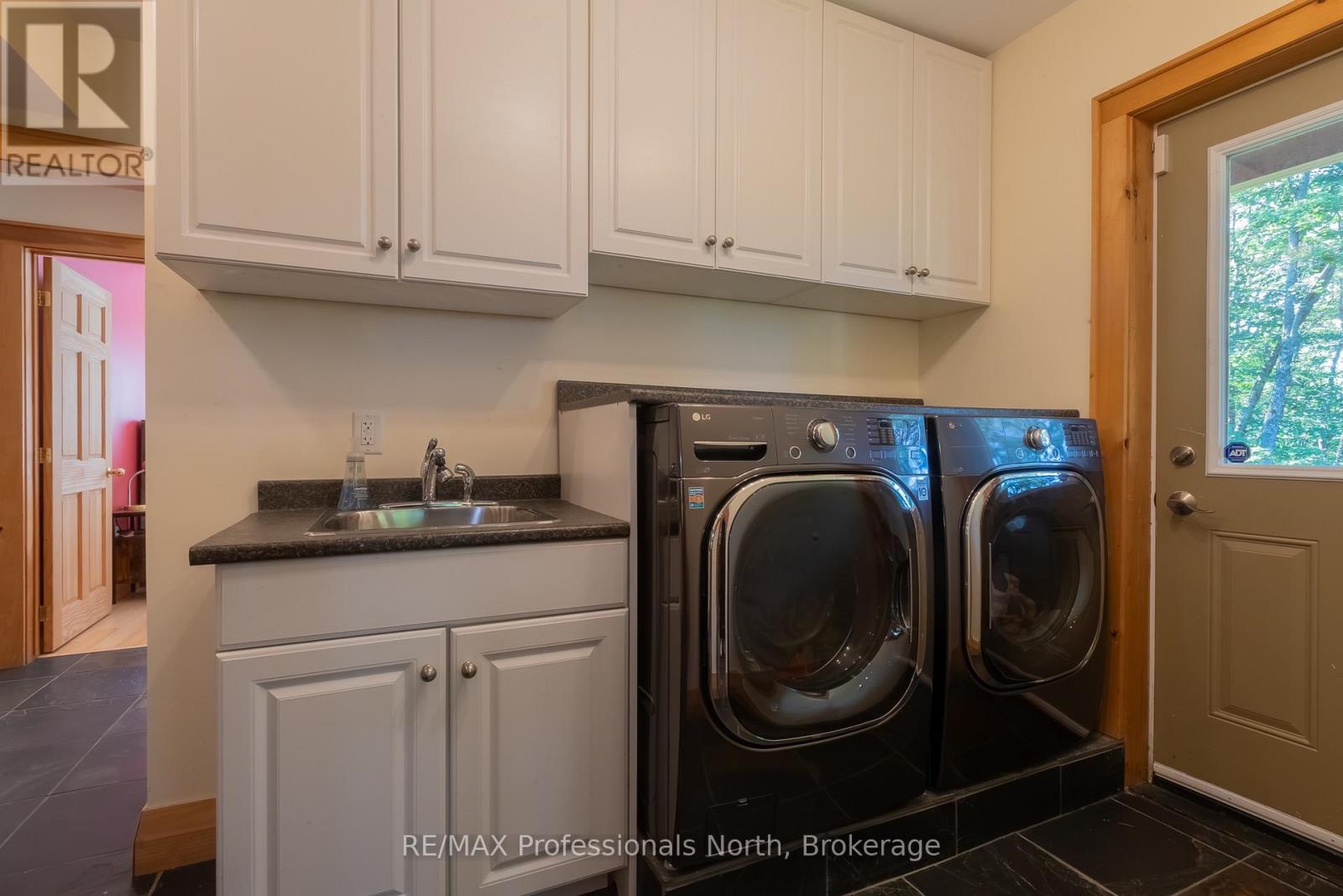 1756 BRUNEL ROAD - 25