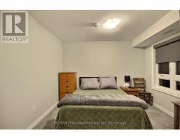 35 - 287 Chapel Hill Drive, Kitchener, ON N2R0S4 Photo 12