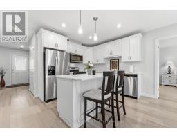 Kitchen - 251 Lake Breeze Drive, Ashfield Colborne Wawanosh, ON N7A0B9 Photo 6