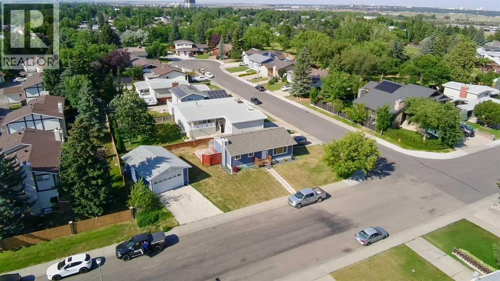 71 Laval Boulevard W - 45