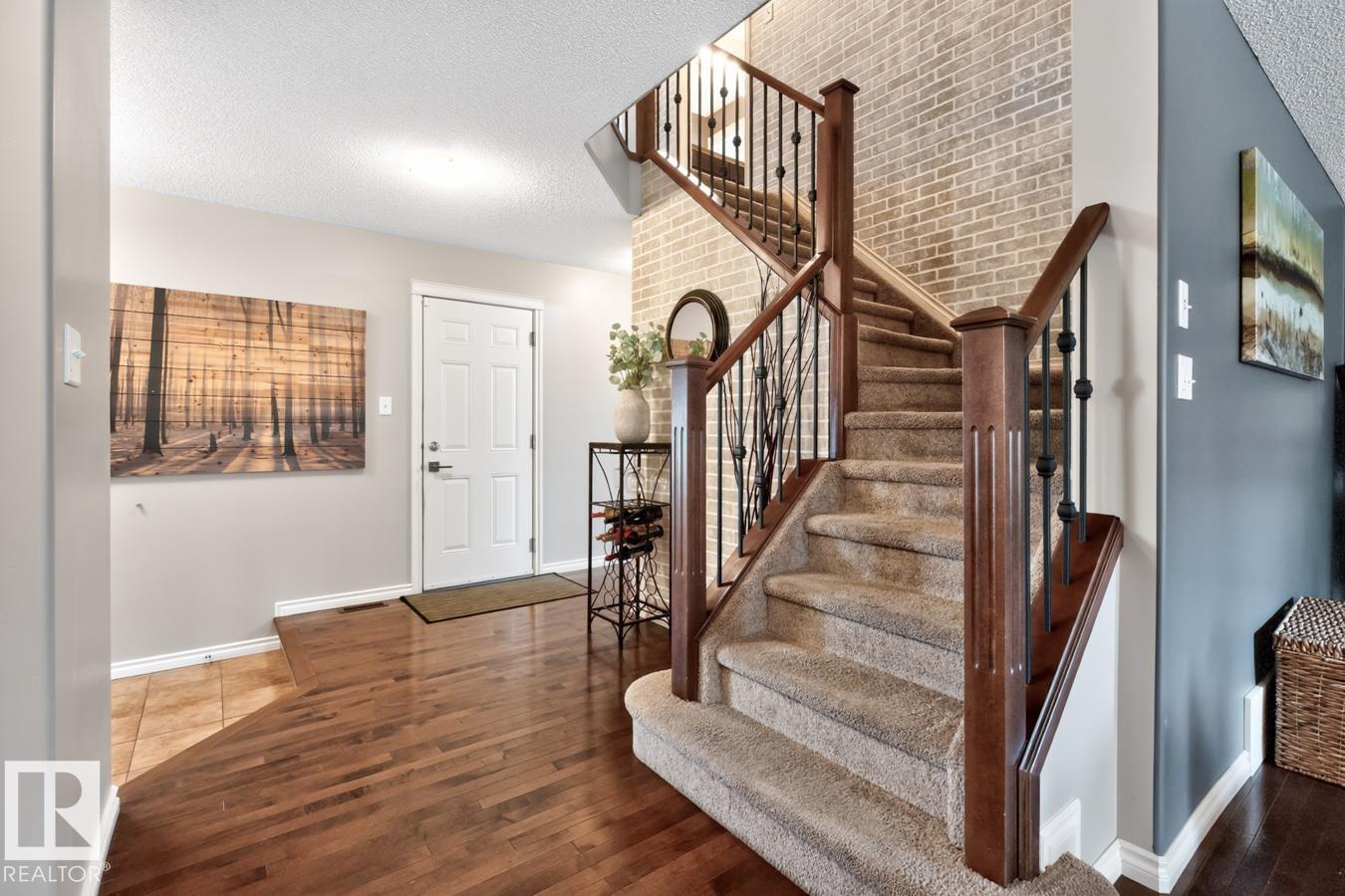 931 REGENCY DR - 17