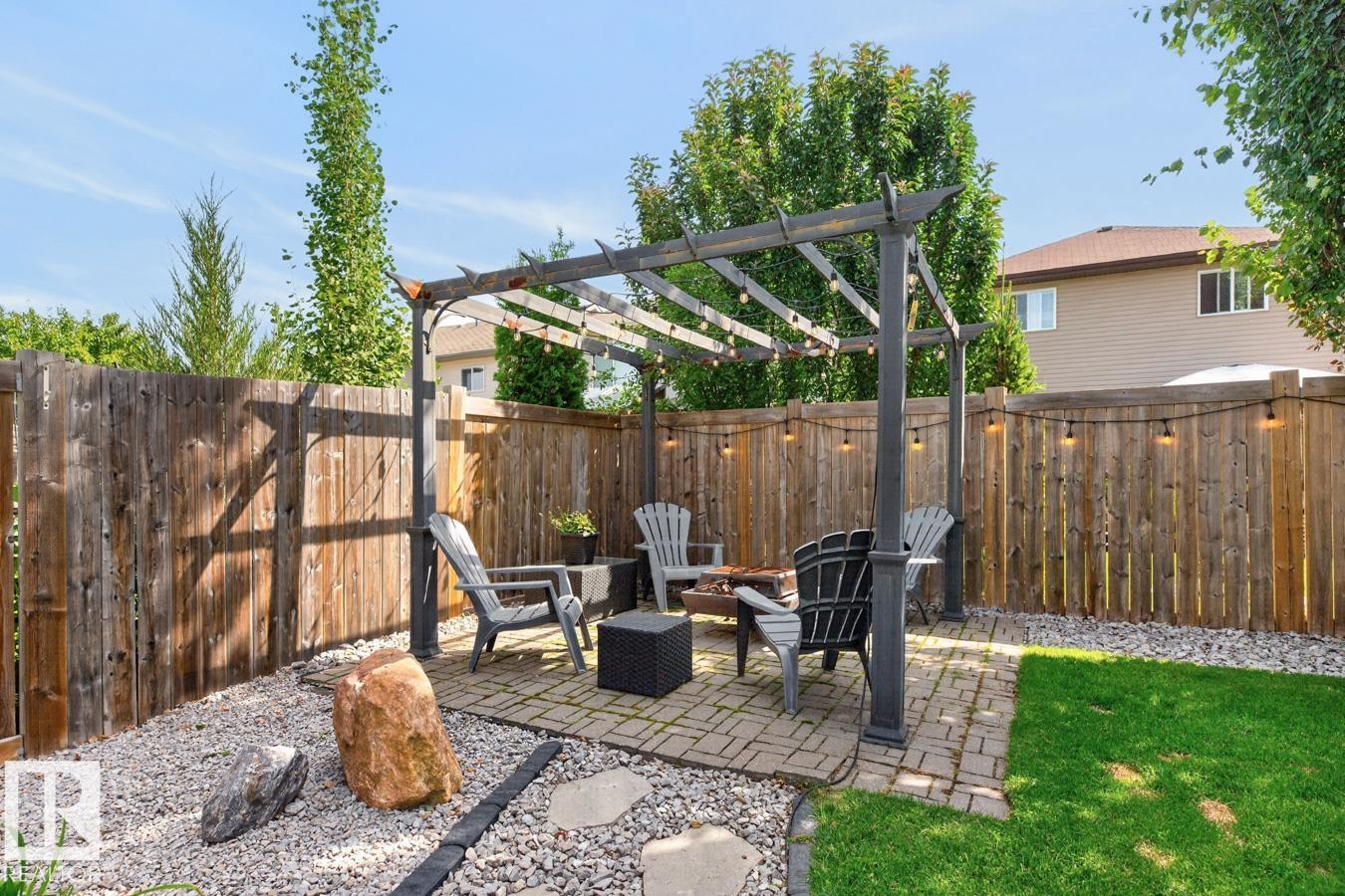 931 REGENCY DR - Image 42