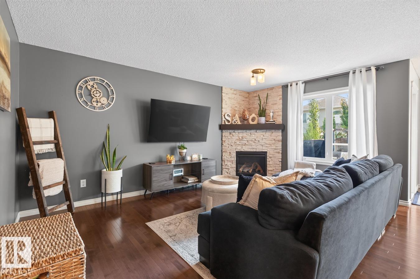 931 REGENCY DR - Image 11