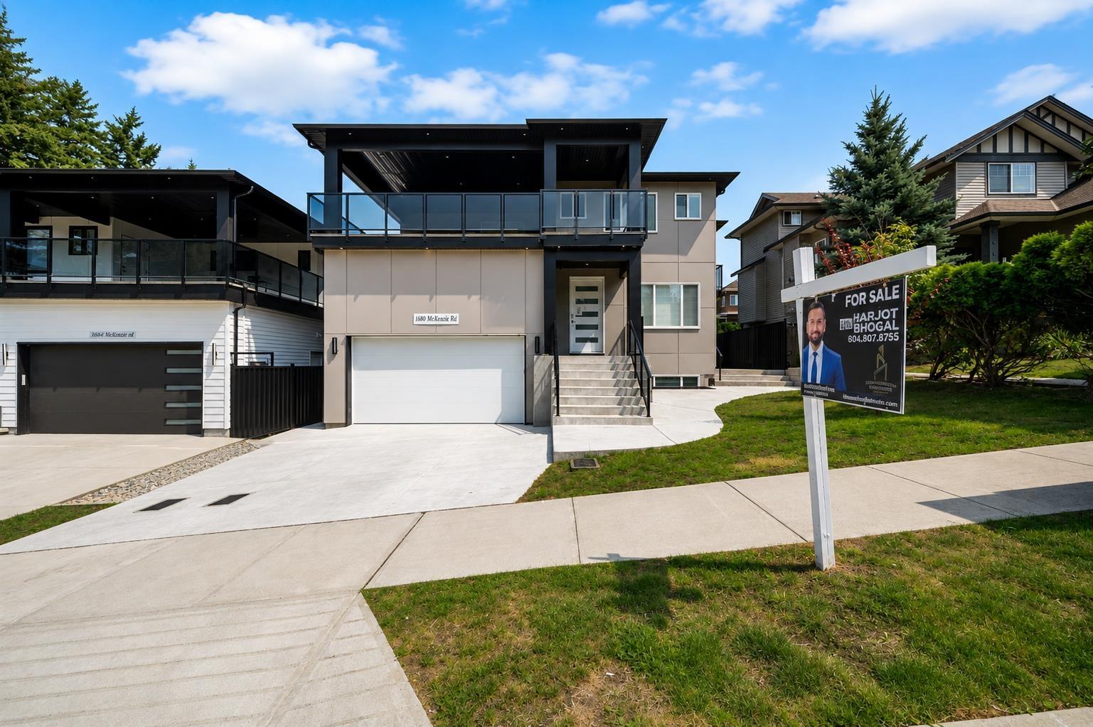 8 Bed, 9 Bath House for Sale in Abbotsford – 1680B MCKENZIE ROAD, Abbotsford – MLS# R3152781 - Image 2