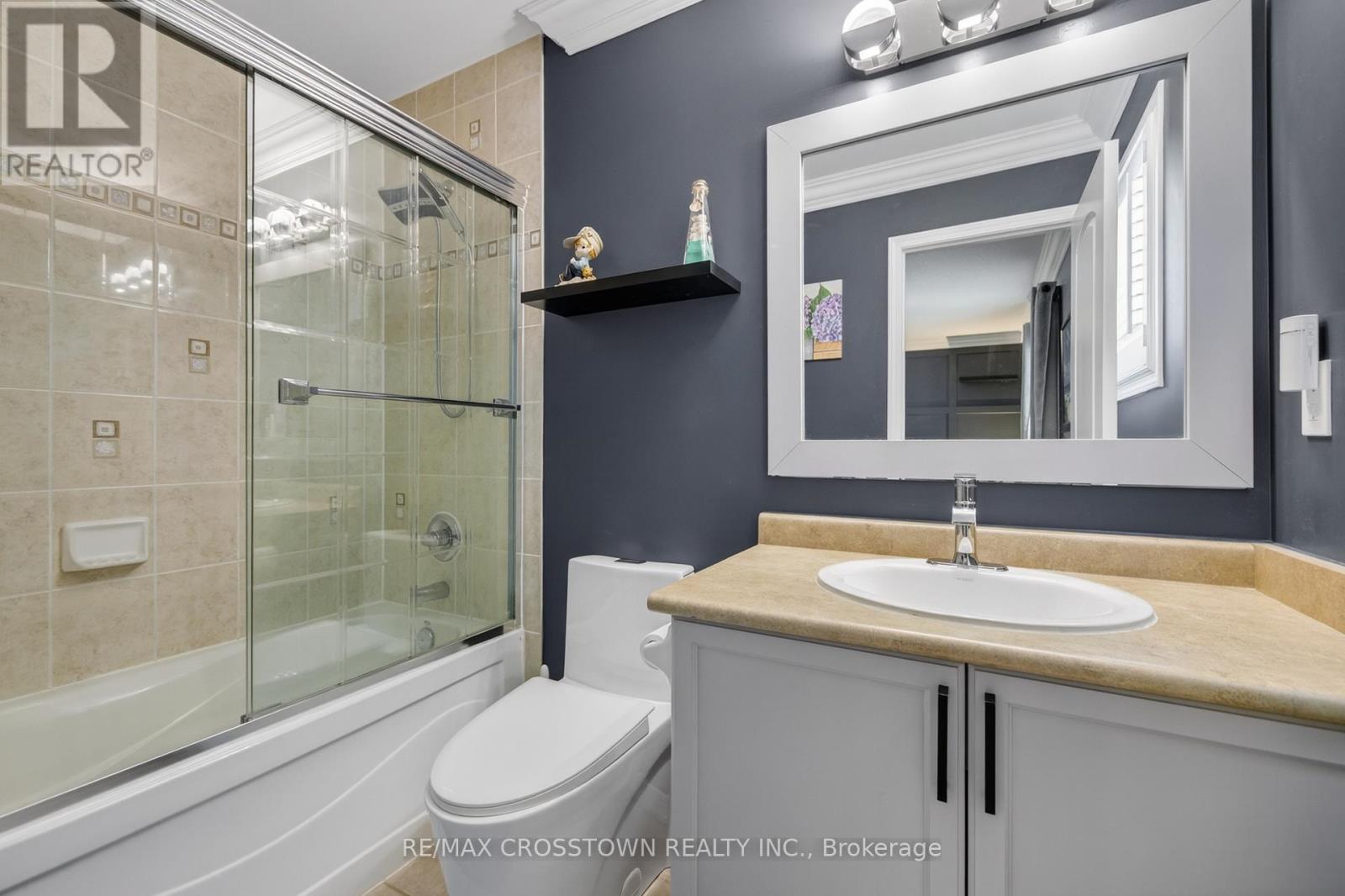 2197 BATTERS LOOP - Image 35