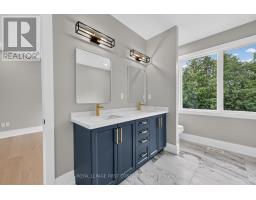 Upper - 929 7th Line, Innisfil, ON L9S4G1 Photo 15