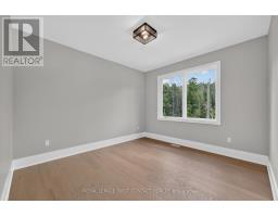Upper - 929 7th Line, Innisfil, ON L9S4G1 Photo 18