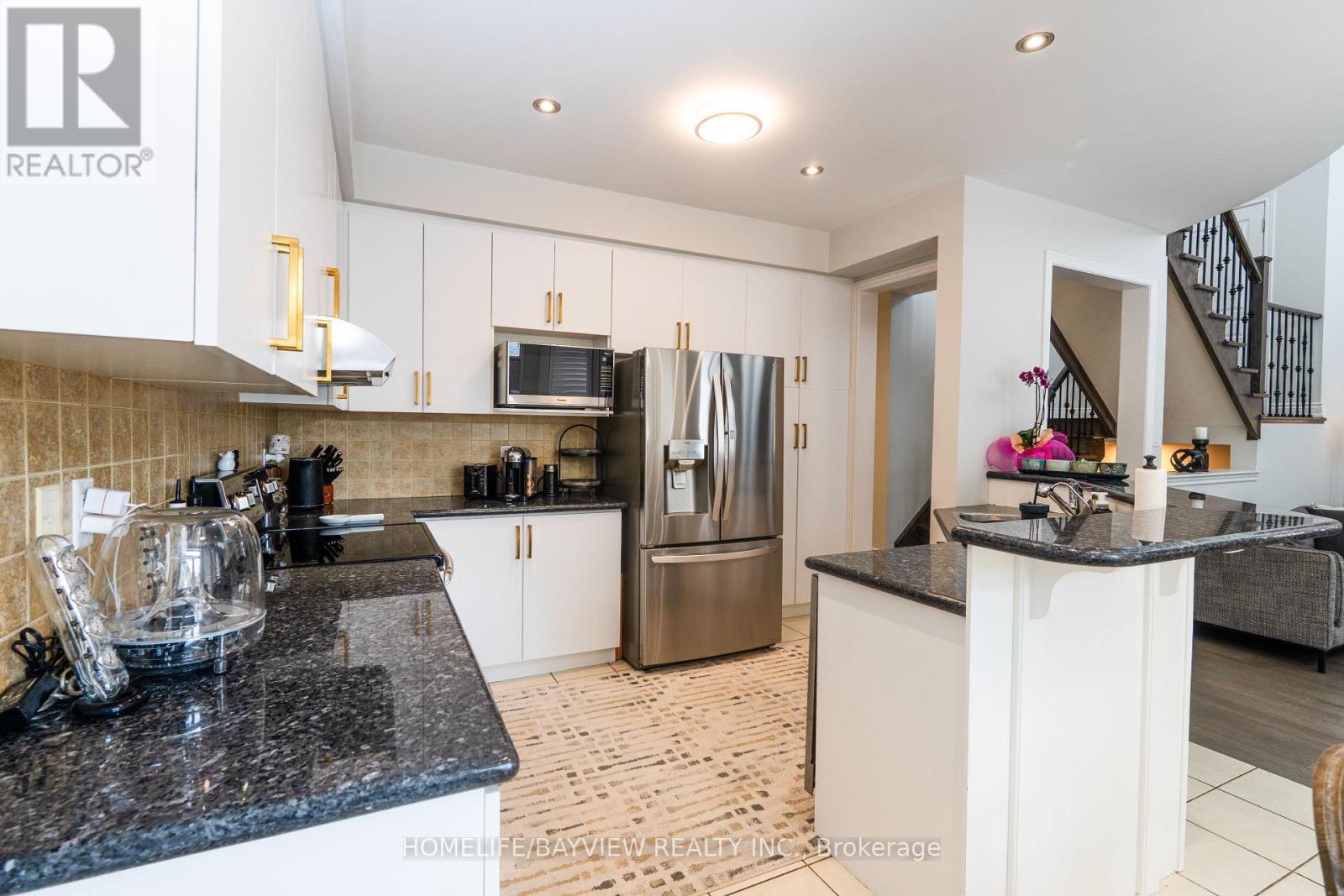 42 SHADOW FALLS DRIVE - 22