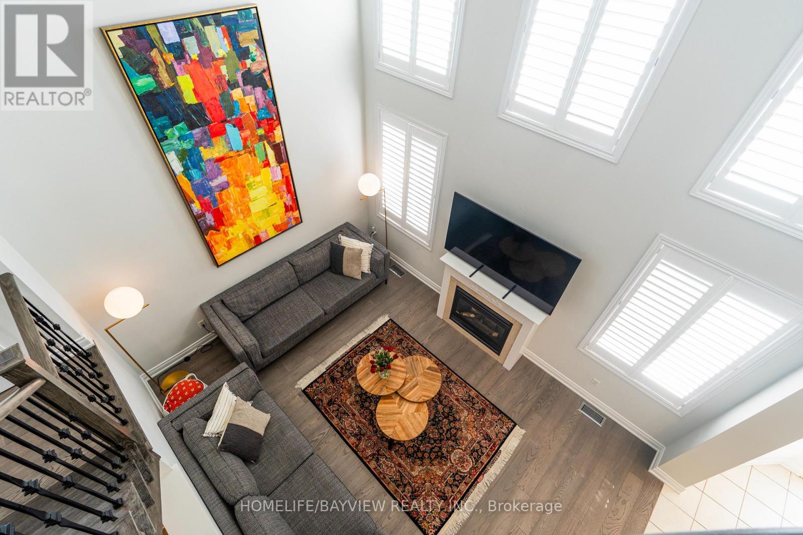 42 SHADOW FALLS DRIVE - 27