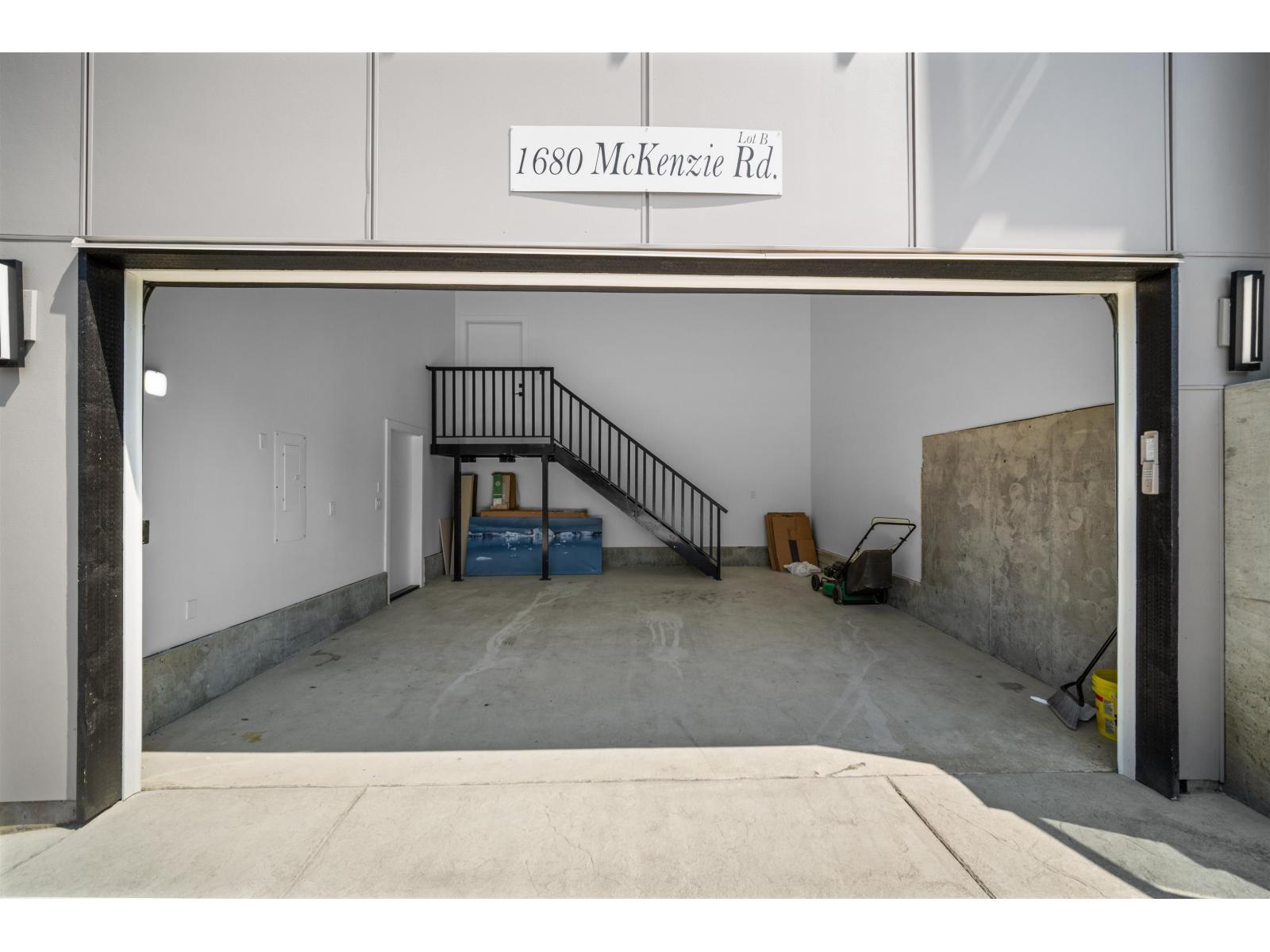 8 Bed, 9 Bath House for Sale in Abbotsford – 1680B MCKENZIE ROAD, Abbotsford – MLS# R3152781 - Image 77