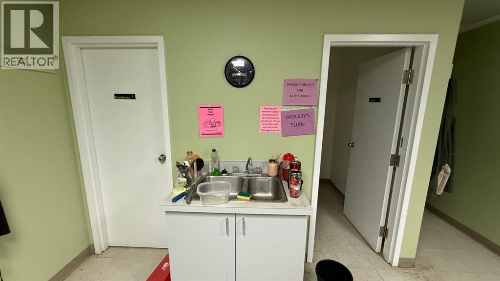 610 2 Avenue West - Photo 18