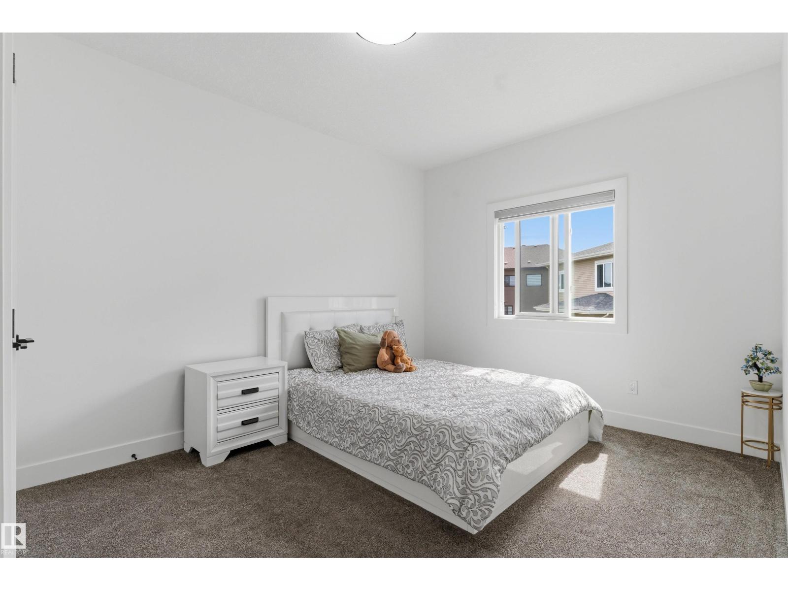 1809 18A AV NW - 19
