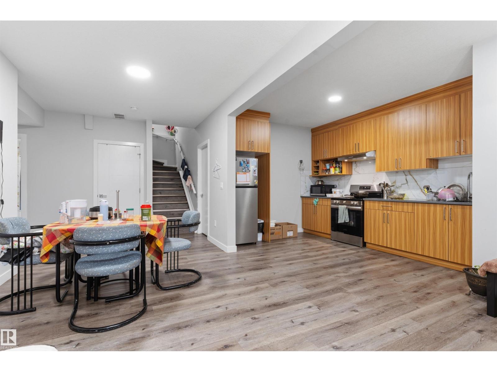 1809 18A AV NW - 35
