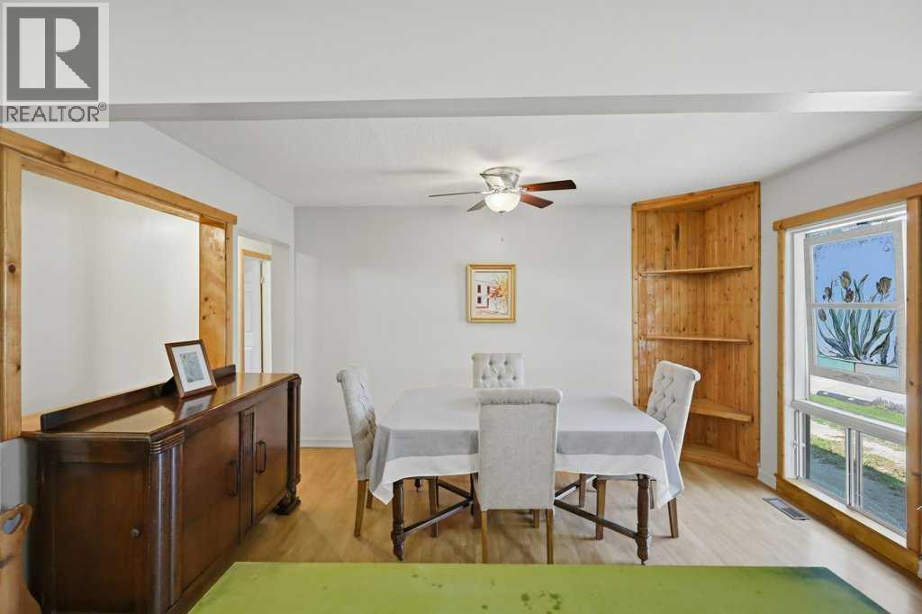5127 50 A Avenue - Image 11
