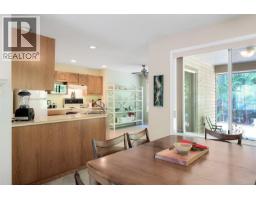 2370 Larsen Rd, Shawnigan Lake, BC V8H2E7 Photo 15