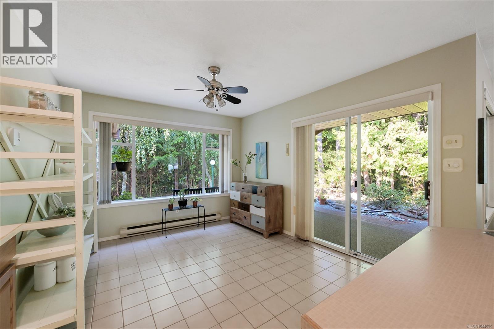 2370 Larsen Rd - 28