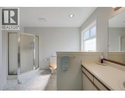 2370 Larsen Rd, Shawnigan Lake, BC V8H2E7 Photo 37