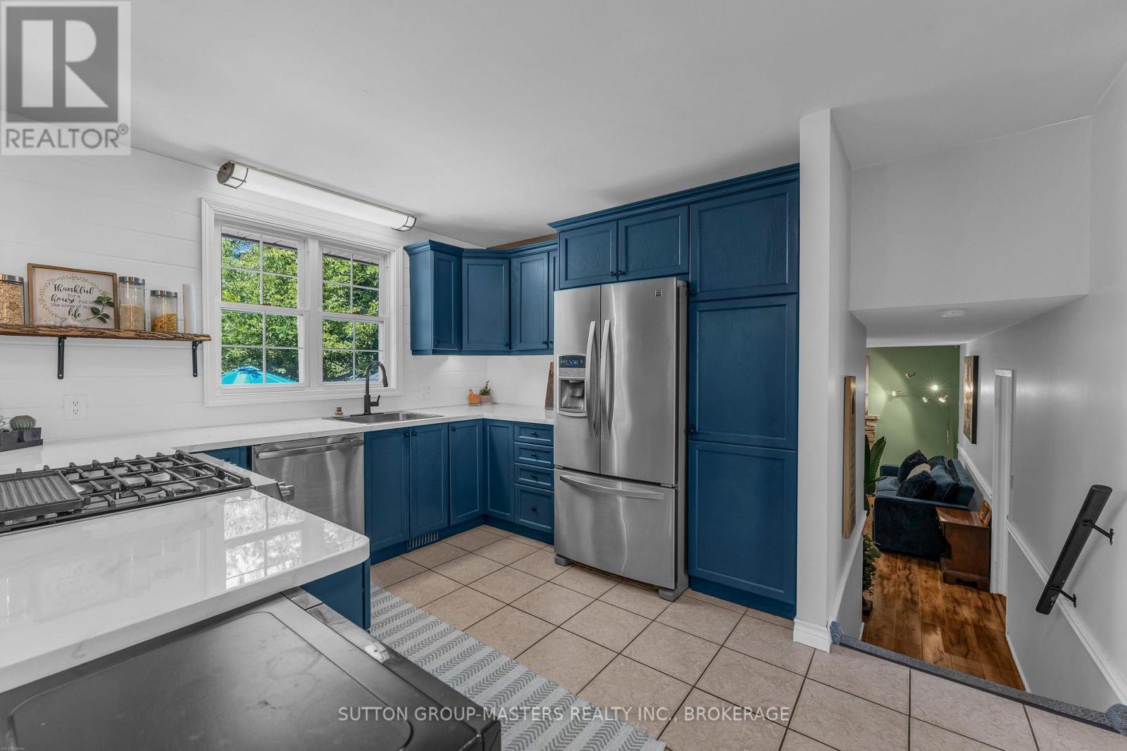 715 COLLINS BAY ROAD - Image 11