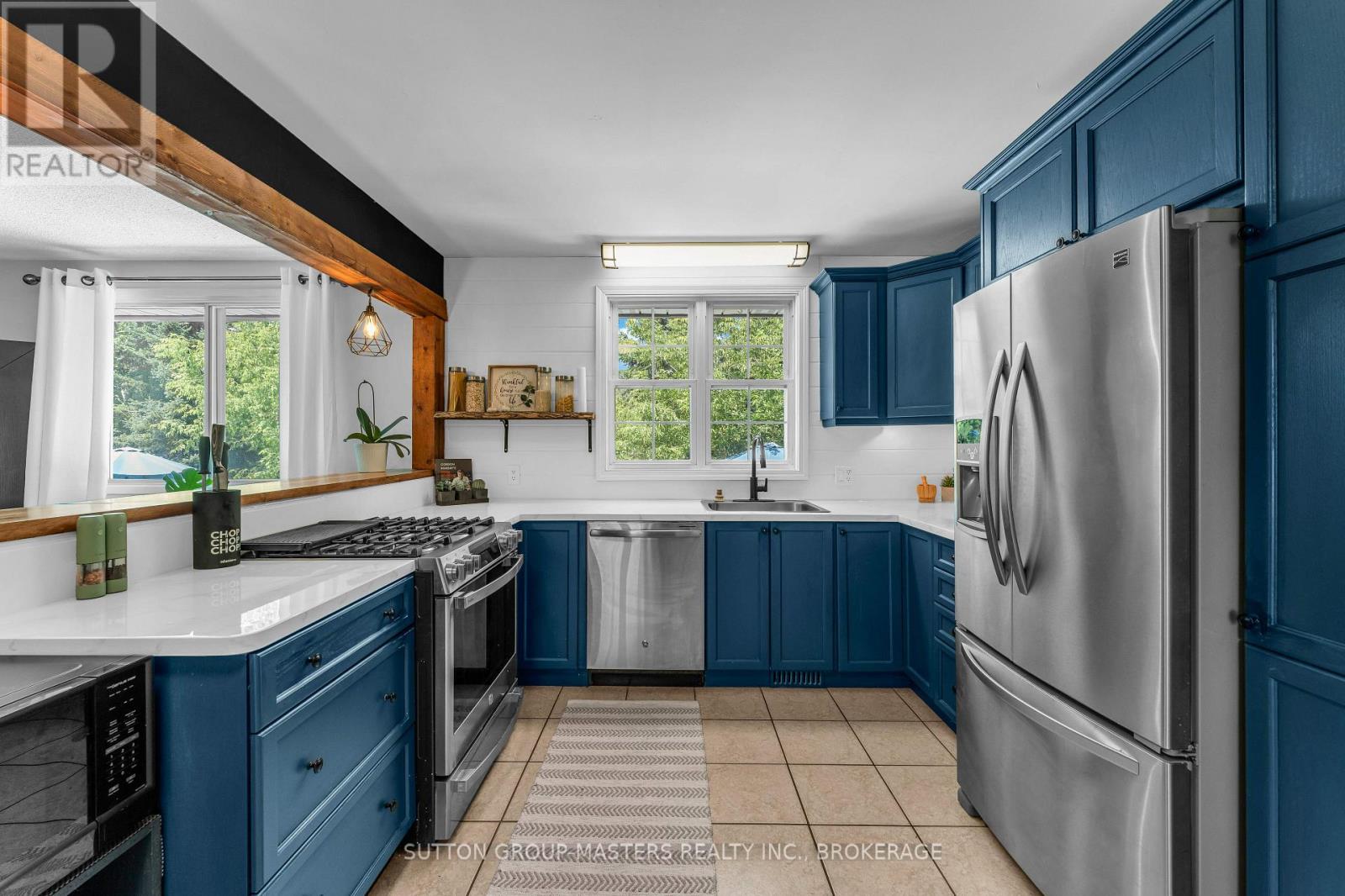 715 COLLINS BAY ROAD - Image 13