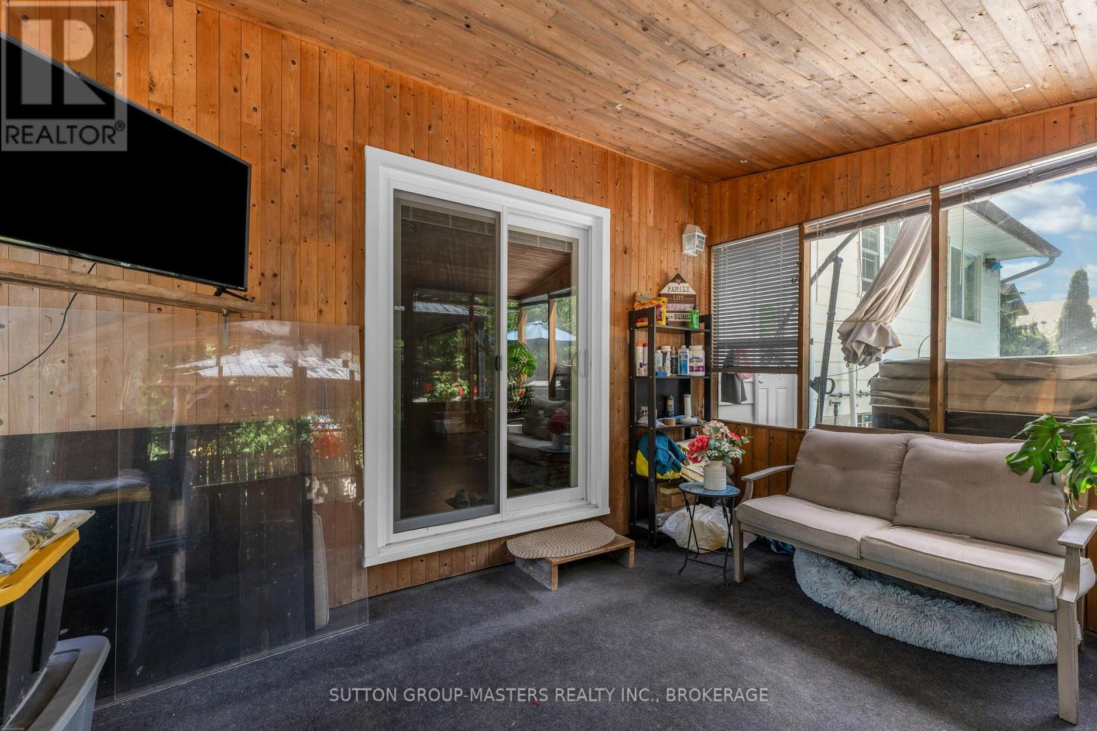 715 COLLINS BAY ROAD - 20