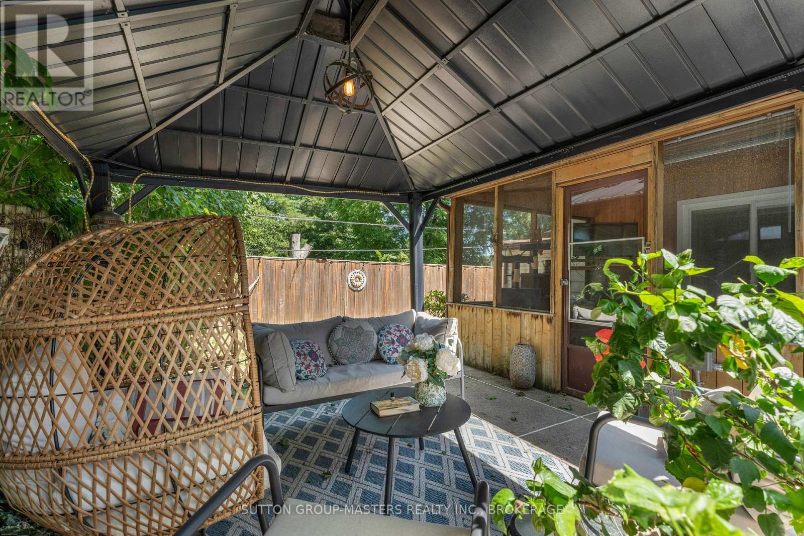 715 COLLINS BAY ROAD - Image 37
