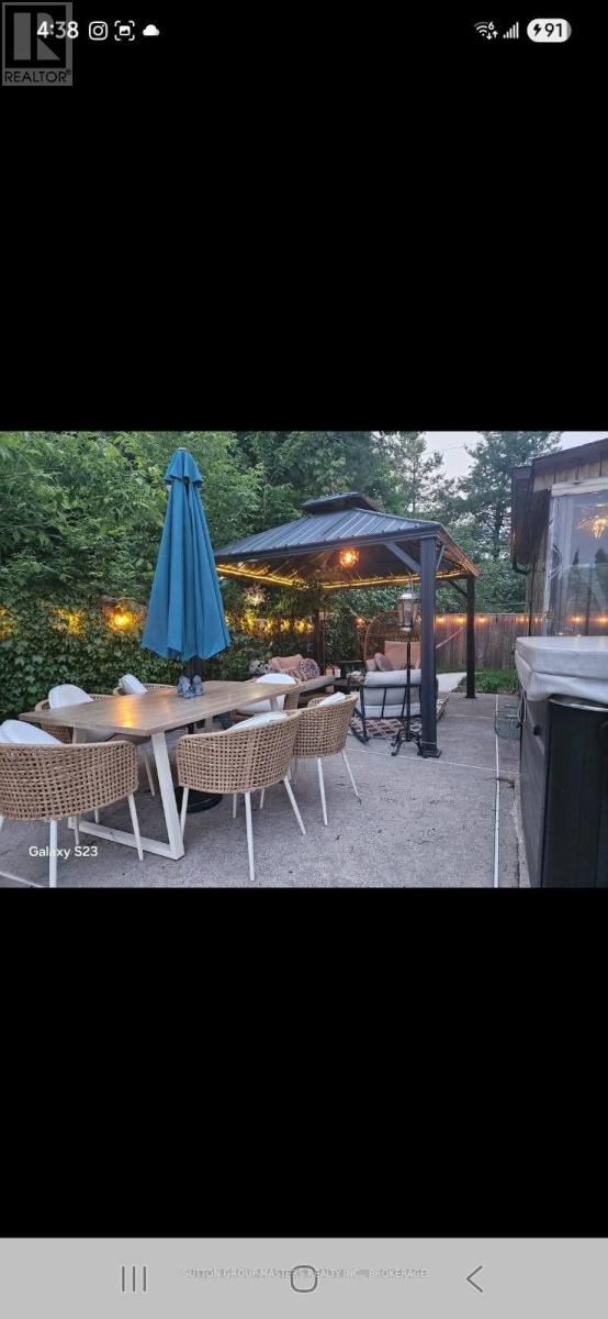 715 COLLINS BAY ROAD - Image 38