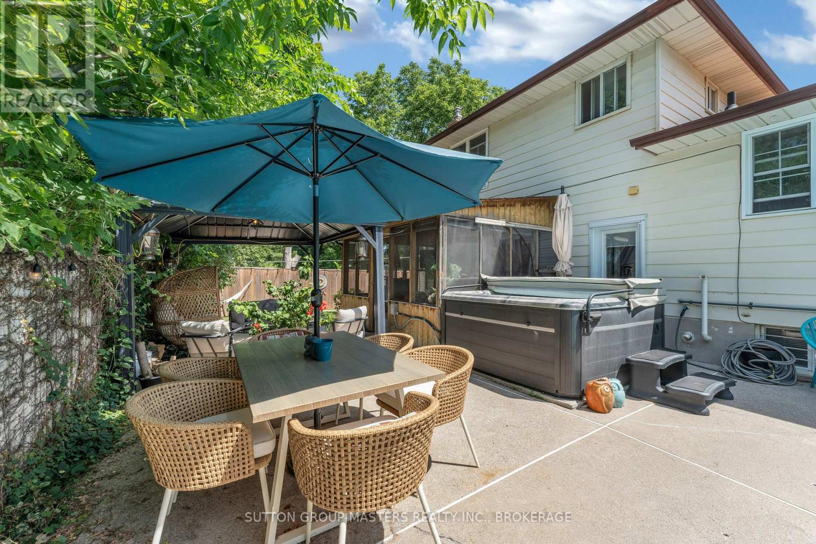 715 COLLINS BAY ROAD - Image 43