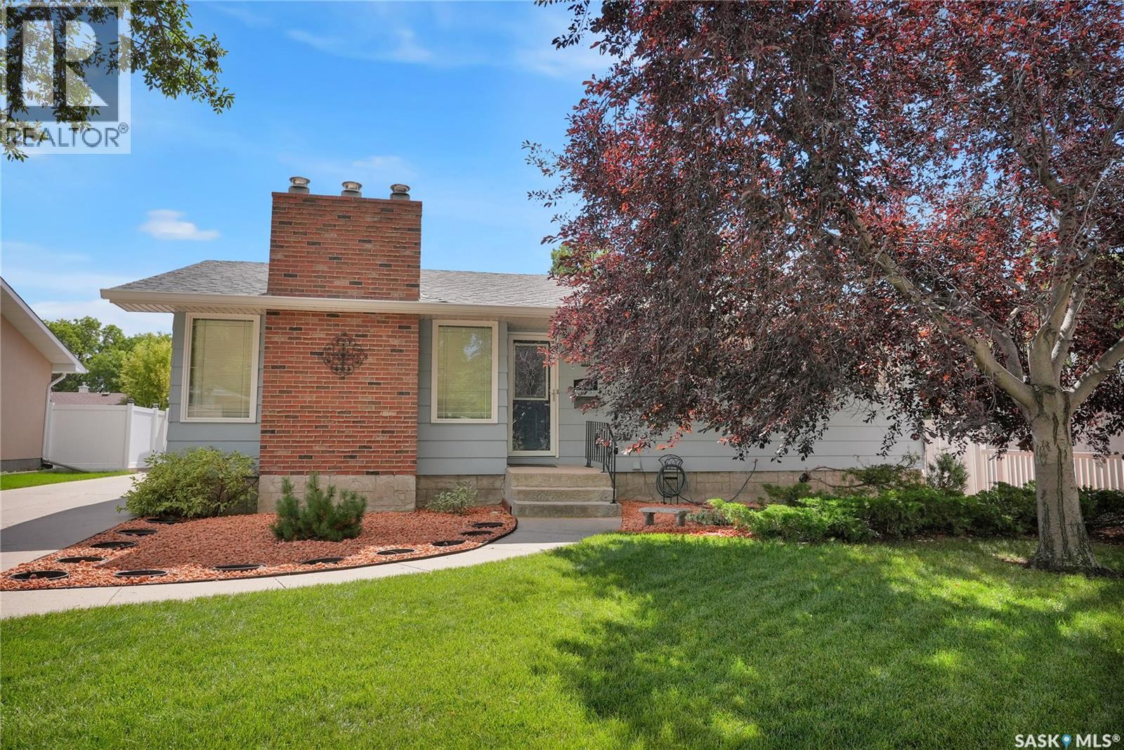 6015 7th AVENUE N, Regina — photo 3