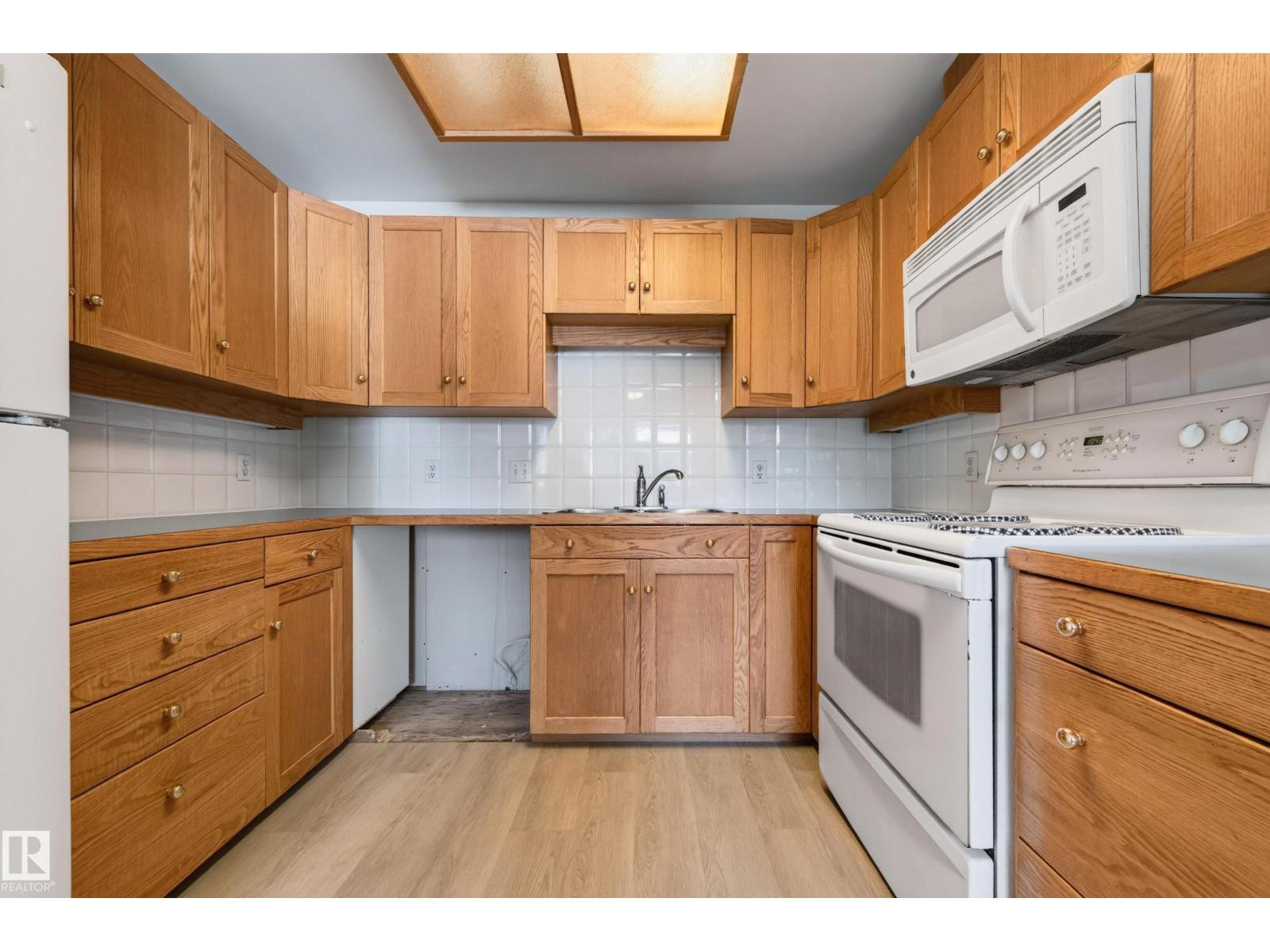 5 Melrose CR - Image 29