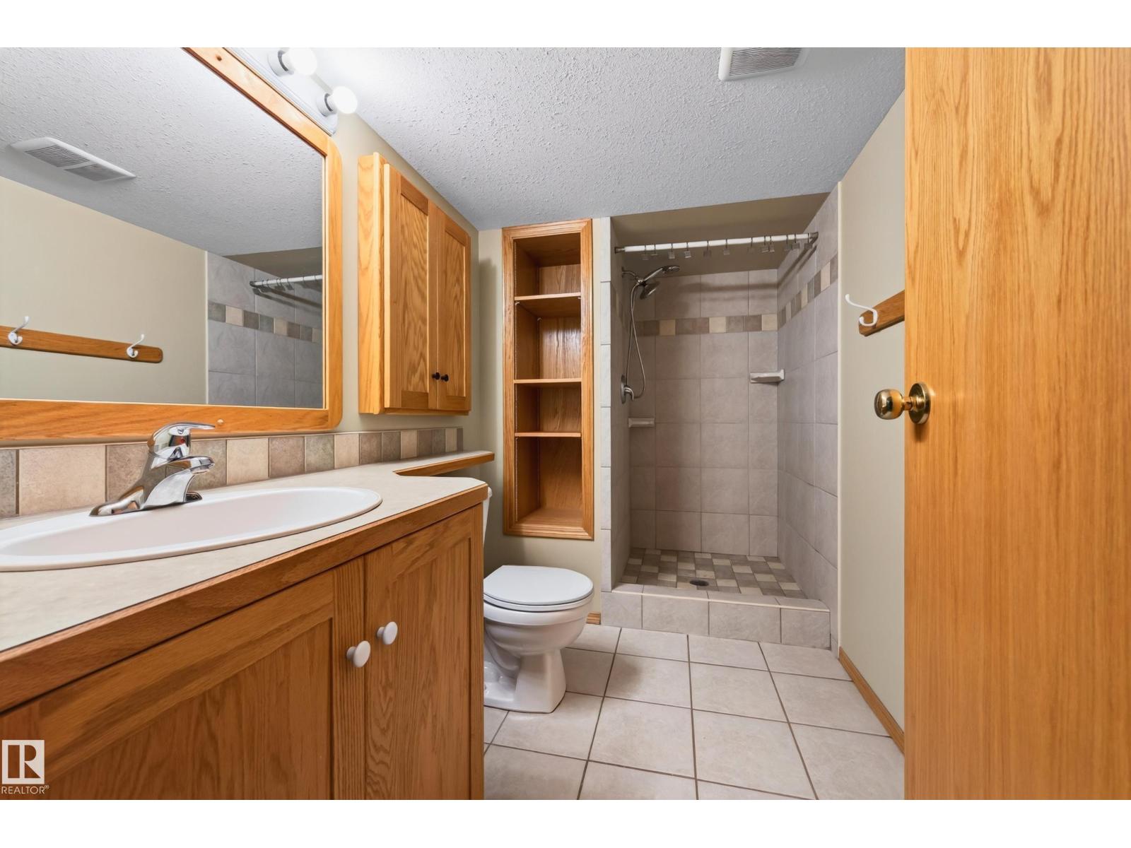 5 Melrose CR - Image 53