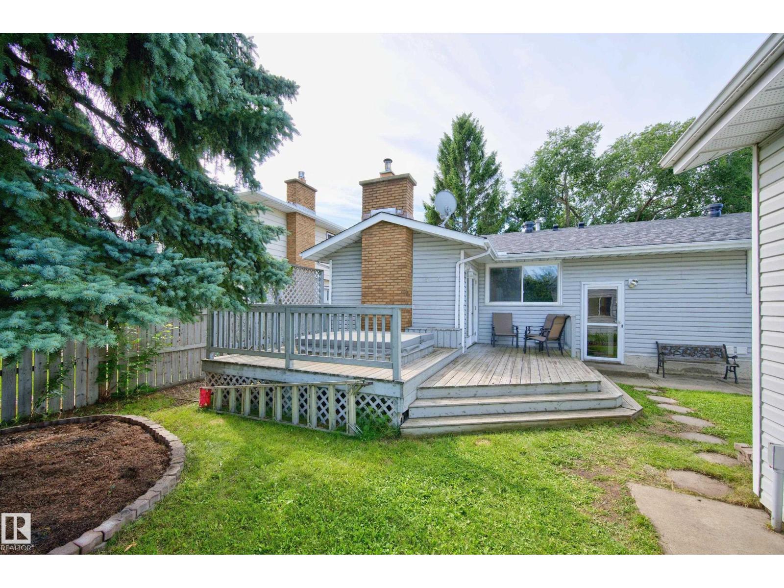 5 Melrose CR - 69