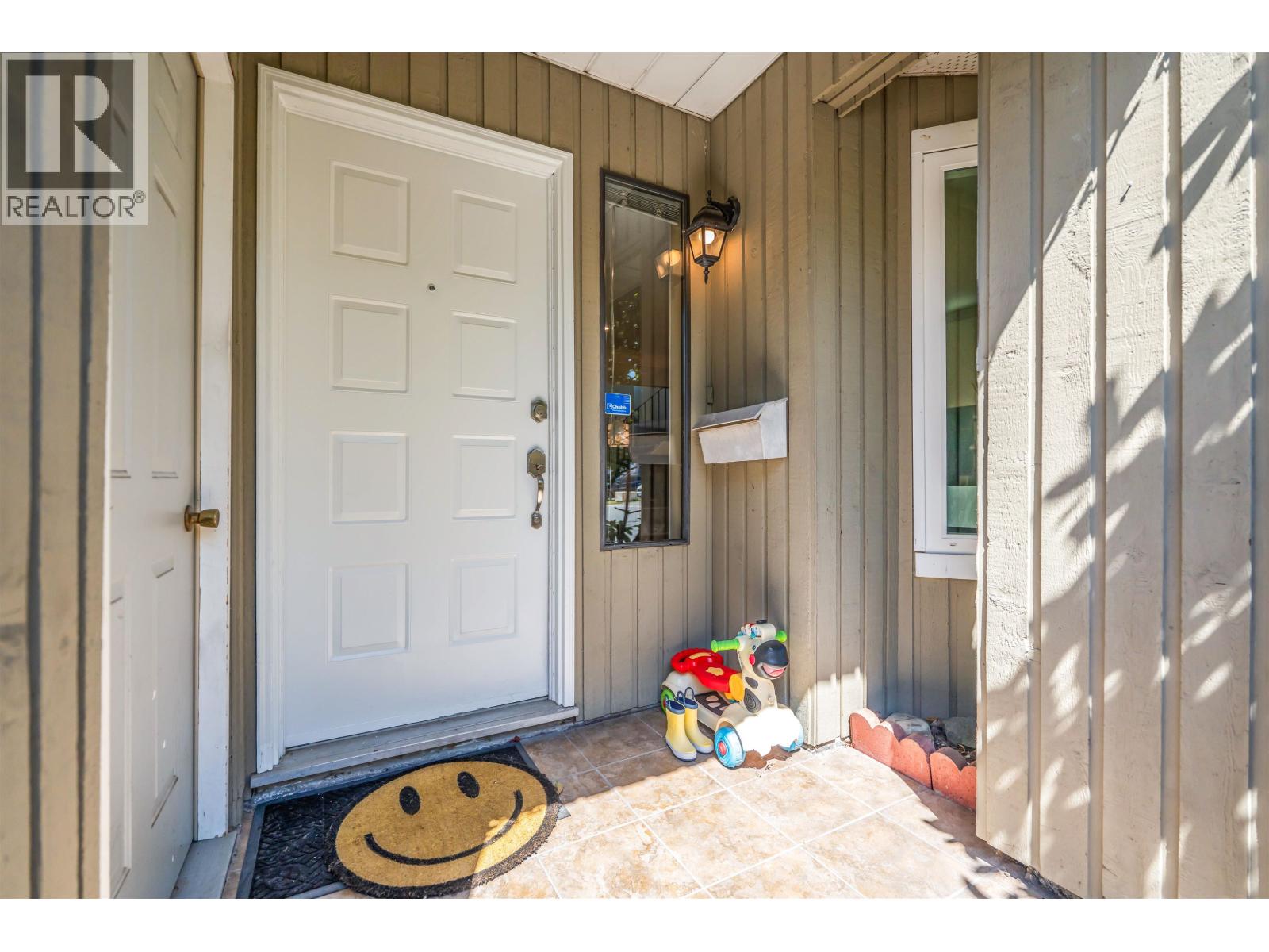 3 Bed, 3 Bath House for Sale in Coquitlam – 1961 FLYNN CRESCENT, Coquitlam – MLS# R3152638 - Image 39