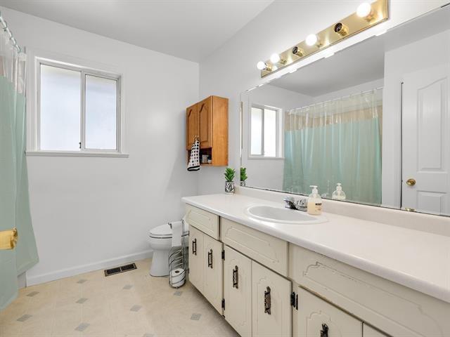 4 Bed, 5 Bath House for Sale in Surrey – 2685 171 STREET, Surrey – MLS# R3152467 - Image 24