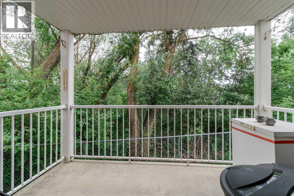 #105 5435 Lakeshore Dr, - Image 17