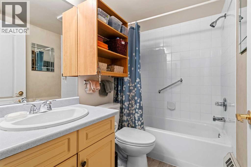 #105 5435 Lakeshore Dr, - Image 15