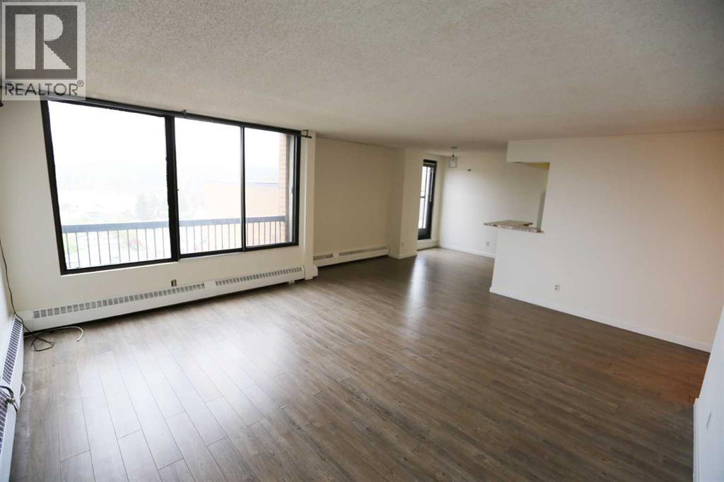 #913 8604 48 Avenue NW - 5