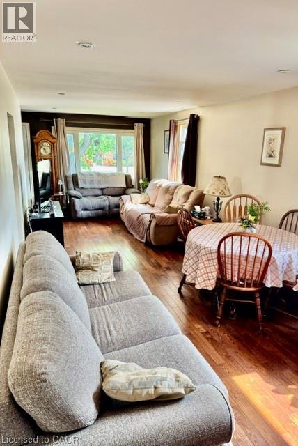 342 BARTON Street - 4