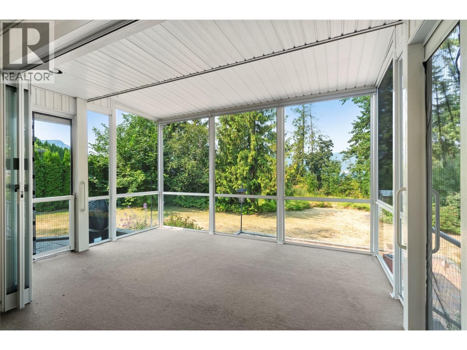  151 25 Street Northeast, Salmon Arm
