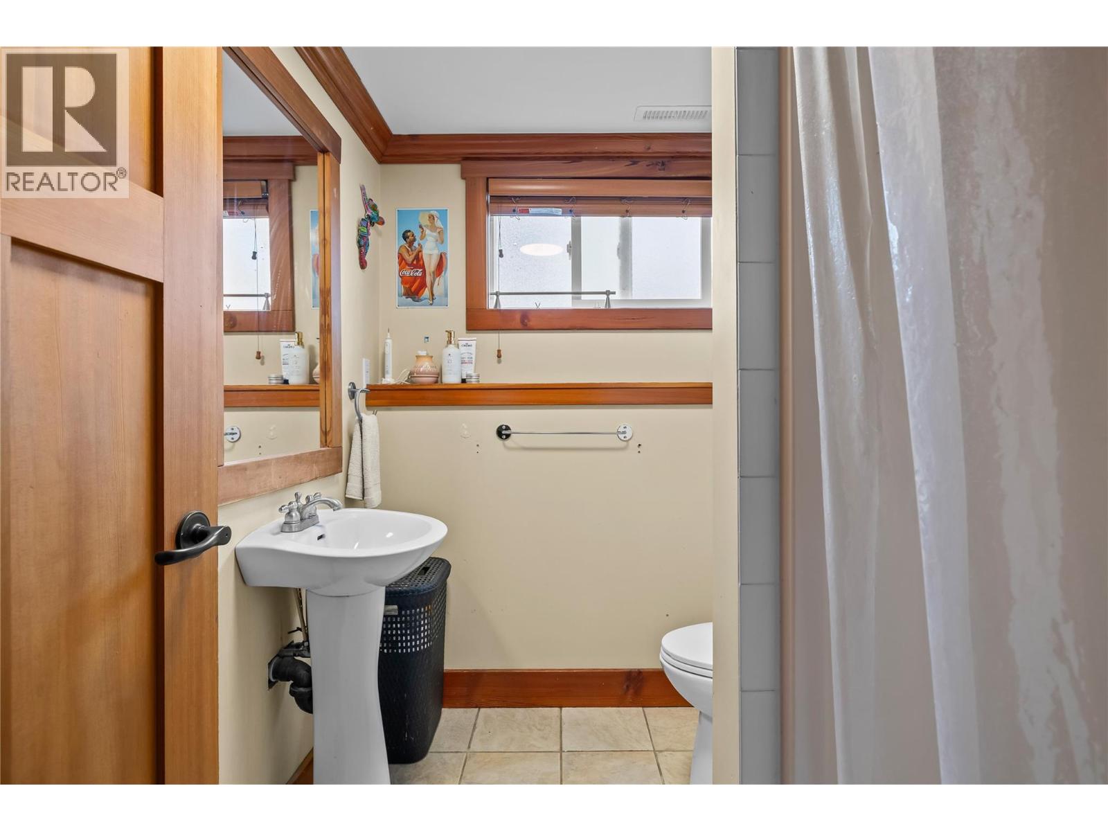 5054 Chute Lake Crescent - 46